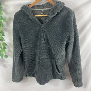 4/$25 Tek Gear Soft 1/4 zip hooded sweater